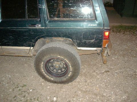 1993 Jeep Cherokee - Trimmed rear quarter.