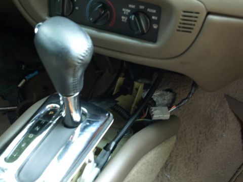 1999 Ford Crown Victoria - Trying to finish the wiring and vacuum brake release