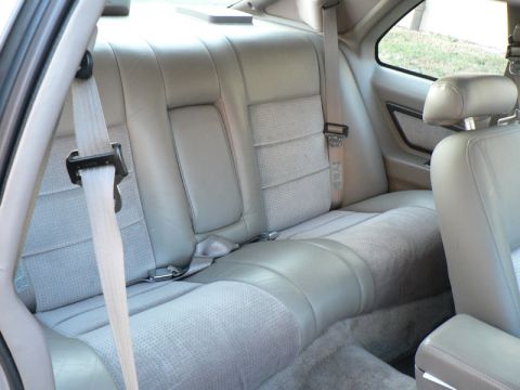 1990 Lincoln Mark VII - Back seat