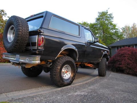 1992 Ford Bronco - Passenger Rear