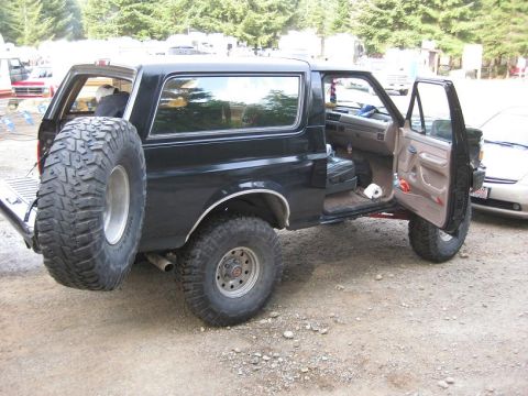 1992 Ford Bronco - Getting Ready