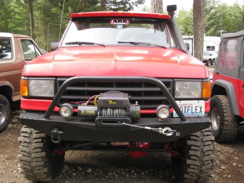1992 Ford Bronco - TripleSix