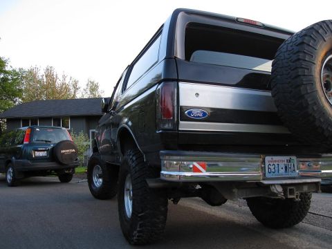 1992 Ford Bronco - Eat this!