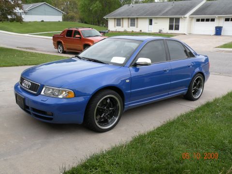 2001 Audi S4 photo