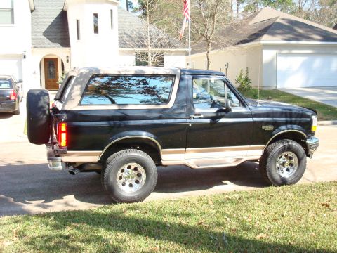 1996 Ford Bronco photo
