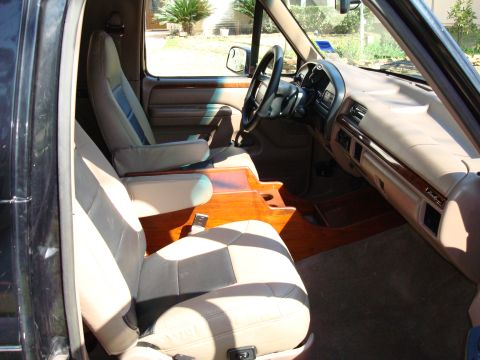 1996 Ford Bronco photo