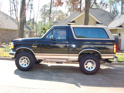 1996 Ford Bronco photo