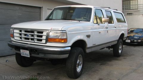 1996 Ford C-350 (Centurion Conversions) - I like it.