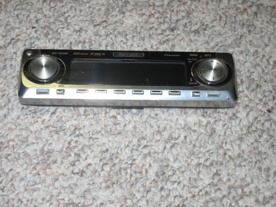 Pioneer DEH-P940MP car stereo with silver accents and digital display