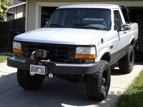 1996 Ford Bronco - Just picked up a 92-96 F150 & Bronco Warn bumper with a Warn 8274 winch.