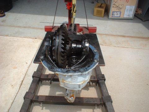 1970 Ford Torino - This is the rear end out of Thom's Torino, was supposed to be a 3.25 Trac Lok but was a 28 spline 3.00 open. Am rebuilding using a 9", 3.70…