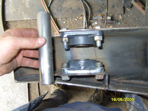 1989 Ford Bronco - Close-up of mechanical components, possibly part of a custom build or repair, with a timestamp indicating May 16, 2009.