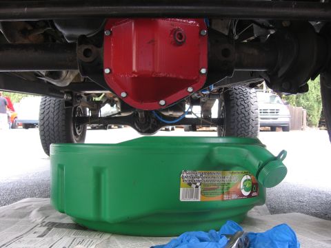 1989 Ford Bronco - Preping to take apart to find ARB leak.