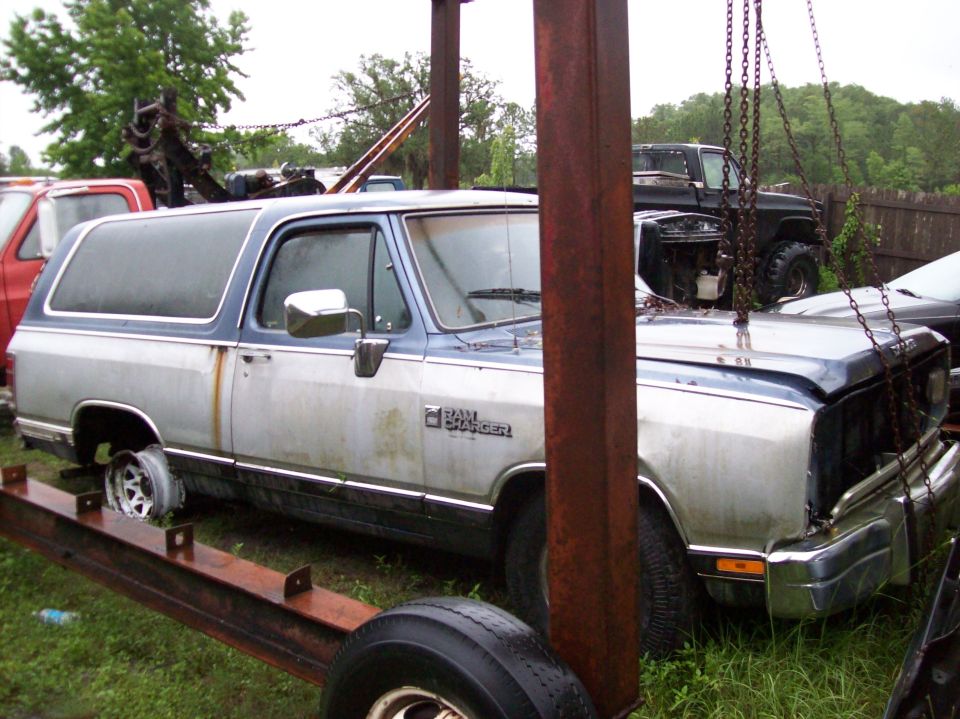 1988 Dodge Power Ram
