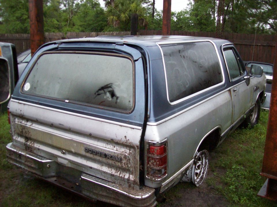 1988 Dodge Power Ram