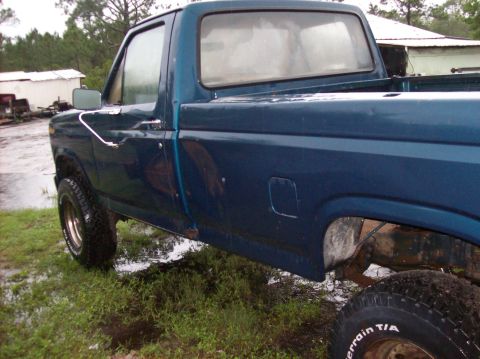 1985 Ford F-250 photo