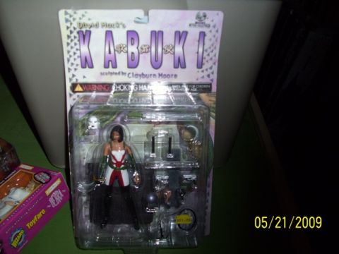 1991 Ford Bronco - Action figure packaged for sale, with a date stamp of 05/21/2009.