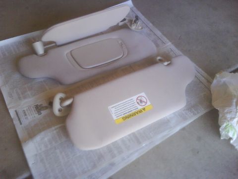 2003 Ford Taurus - New dual visor (lighted) for passenger side (top)