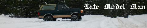 1995 Ford Bronco - This Ford Bronco is equipped with large tires for off-road snow driving.