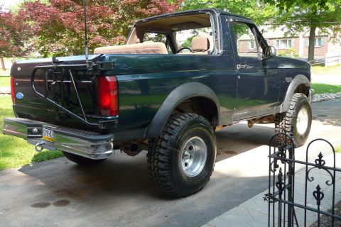1995 Ford Bronco photo