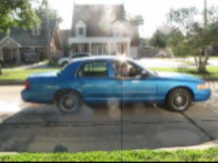 2001 Ford Crown Victoria photo