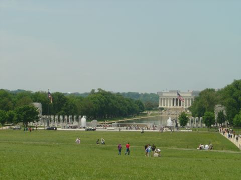 2001 Ford Crown Victoria - A wide view of the National Mall in Washington DC, the Lincoln Memorial and WWII Memorial with visitors enjoying the day.