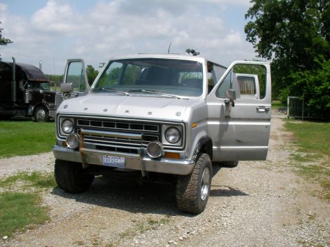 1978 Ford E250 photo