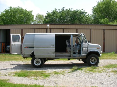 1978 Ford E250 photo