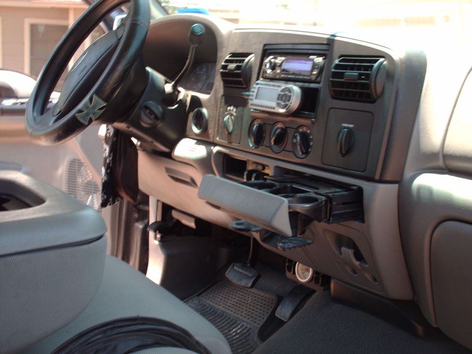Dashboard and center stack of a Ford Super Duty truck interior