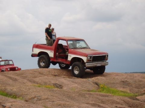 1986 Ford Bronco photo