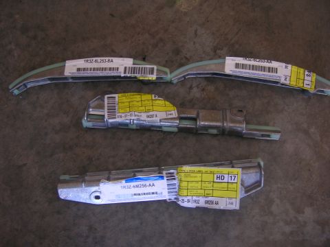 1998 Ford Mustang - 4V Guides 1