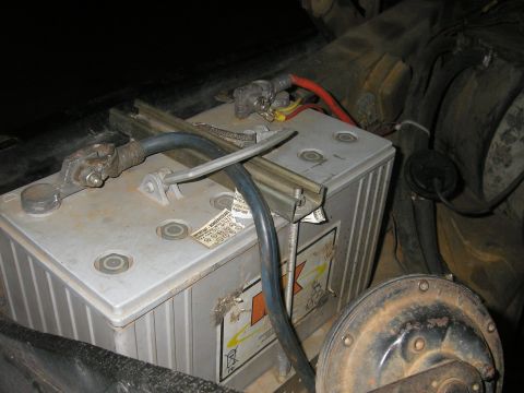1979 Ford Bronco - ghetto fabbed battery hold down.
