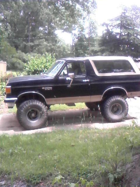 1990 Ford Bronco photo