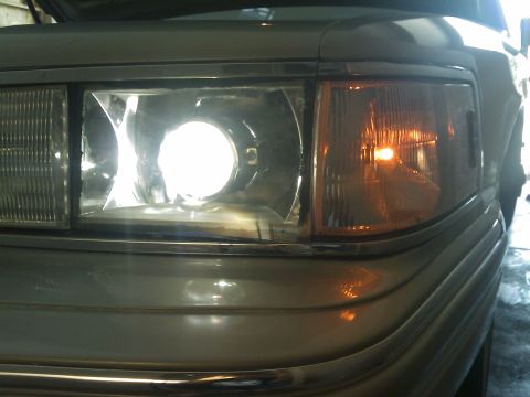 1992 Lincoln Town Car - Custom h.i.d. projectors, 4300k for color temp