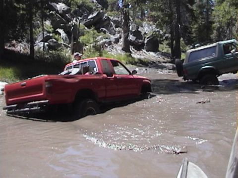 1990 Ford Bronco - Jb ,stuck .It's still wet up there this early in the season