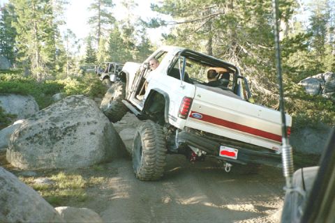 1994 Ford Bronco - following some jeeps from the slabs down to spider. this is a new section of trail this year.