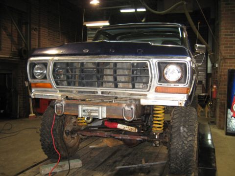 1978 Ford Bronco - The grille and headlight design indicate this Ford F-Series truck is likely a 1977 model, not a 1978 Bronco.