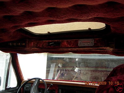 1977 Ford E250 photo