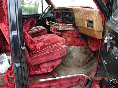 1977 Ford E250 photo