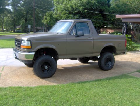 1995 Ford Bronco photo