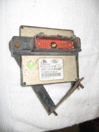 1993 Ford Bronco - This is a Ford Anti Lock Brake Controller, part number F37A-2C018-BB.
