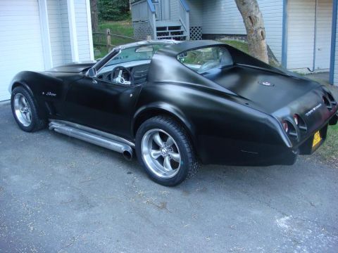 1975 Chevrolet Corvette - This 1975 Chevrolet Corvette features side pipes and custom wheels.