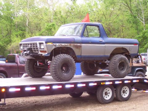 1978 Ford Bronco - Cliffs round 1, before.