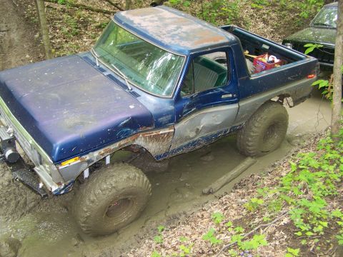 1978 Ford Bronco - somewhere at cliffs, waiting
