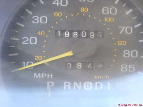1992 Ford Crown Victoria - The odometer reads 198091 miles, and the trip meter shows 084 miles.