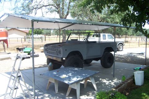 1976 Ford Bronco - now doing finish sanding.