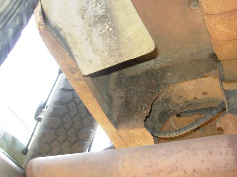 1983 Ford Bronco - This is the R outboard end of that body crossmember. It holds the bedrail upright & supports the quarter panel's outer skin. Since it's mad…