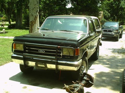 1990 Ford Bronco photo