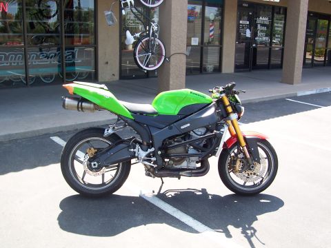 1990 Suzuki GSX600F Katana photo