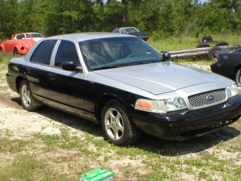 1999 Ford Crown Victoria